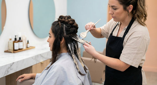 C'est quoi un balayage ? Technique et variantes pour le salon - coloration capillaire | Coiffissimo