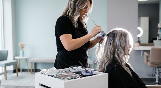 La technique du Face Framing pour illuminer le visage - coloration capillaire | Coiffissimo