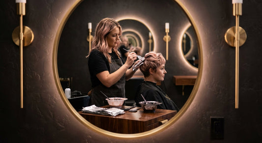 Le retour de la permanente : comment la moderniser en salon - coloration capillaire | Coiffissimo